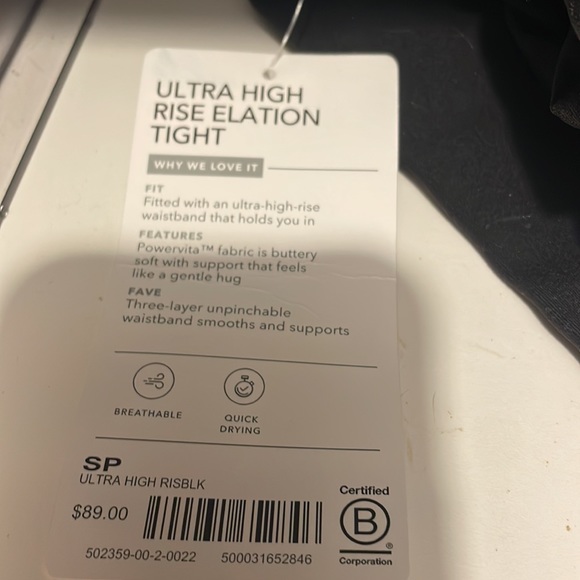 Athleta elation 7/8 leggings - NWT - Picture 4 of 4